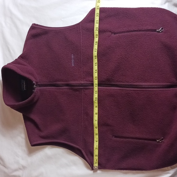 Vintage Patagonia Synchilla Maroon Fleece Vest Outdoor Hiking Adventure Size L - Picture 4 of 10
